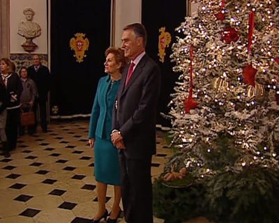 Cavaco anuncia Natal «contido» em Belém - TVI