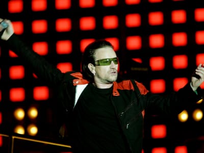 Bono Vox fica mais rico com o Facebook - TVI