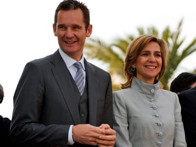 Monarquia espanhola treme com implicação de Cristina em escândalo - TVI