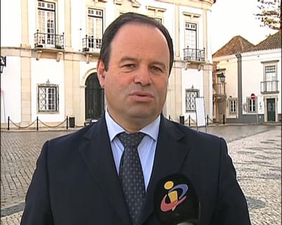 Macário Correia volta a recorrer da perda de mandato - TVI