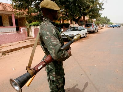 Guiné: militares e partidos podem assinar acordo hoje - TVI