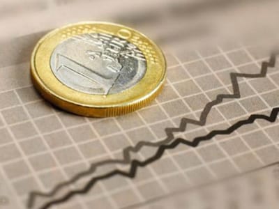 PIB da zona euro acelera 2,1% - TVI