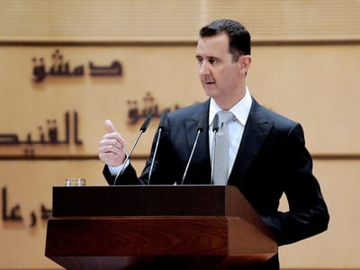 Enquanto sírios morrem, presidente vive no luxo - TVI