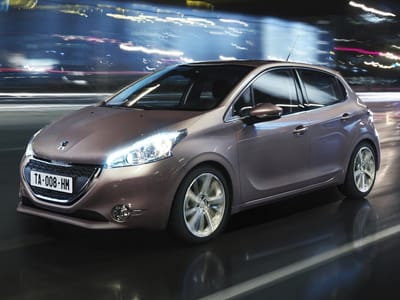 Peugeot Citroën procura o «parceiro certo» - TVI