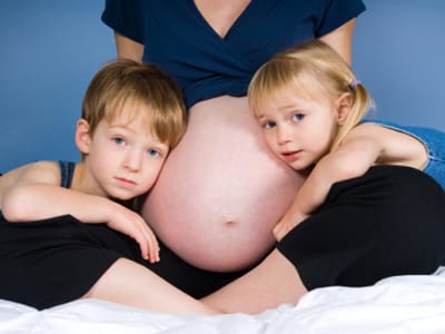 Subsídio de maternidade: quanto passa a receber? - TVI