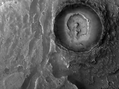E se o interior de Marte tivesse tanta água como a Terra? - TVI