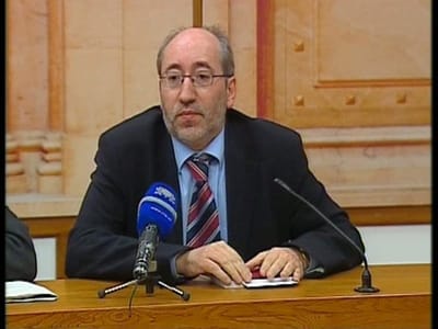 Secretas: PCP quer Passos Coelho no Parlamento - TVI