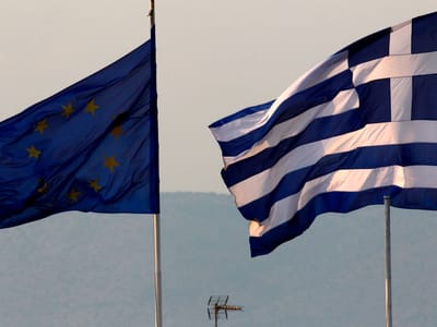Grécia: conta bloqueada para pagar dívida a 3 meses - TVI