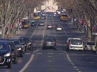 Poluição do ar ultrapassa limites e atinge valores "críticos" em Lisboa - TVI