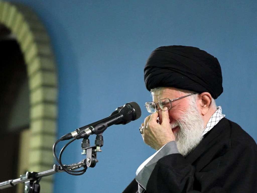 Ayatollah Ali Khamenei (arquivo)