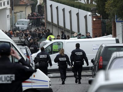 Cavaco e Passos condenam «ataque hediondo» em Toulouse - TVI