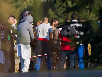 Toulouse: Mohamed Merah já foi sepultado - TVI