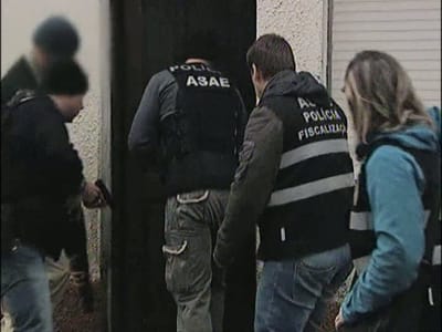 ASAE detém seis pessoas por exploração ilícita de jogo e apostas ilegais - TVI