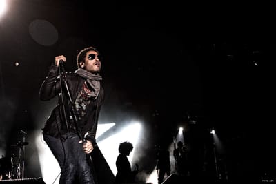 Lenny Kravitz regressa a Lisboa para concerto na Altice Arena - TVI