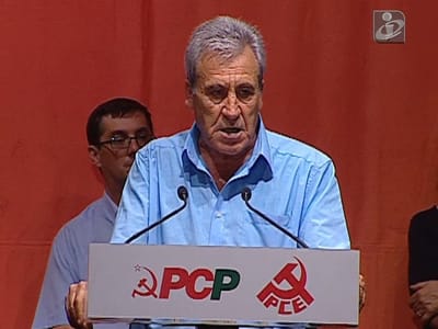 Jerónimo: «Moção de censura não é contra o PS» - TVI