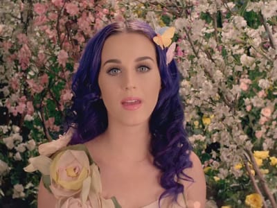 Katy Perry vai fazer uma pausa para «curar o coração» - TVI