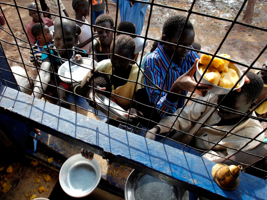 Refugiados sudaneses [Foto: Reuters]
