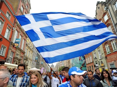 Grécia há 3 anos ao colo da troika: «Estamos esgotados» - TVI