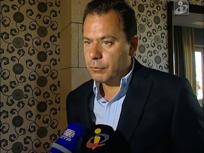 PSD apela ao «sentido de responsabilidade» dos médicos - TVI