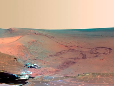 NASA revela imagens inéditas da superfície de Marte - TVI