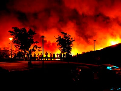 Fogos foram combatidos de «forma eficiente», diz comandante - TVI