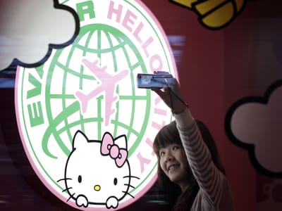 Fuga de dados da página da Hello Kitty deixa pais em alerta - TVI