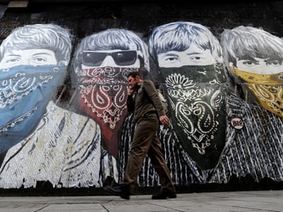 Presos vão limpar grafites em Leiria - TVI