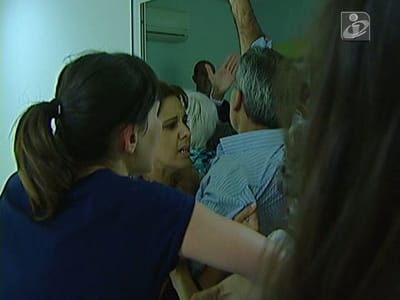 Vitaldent apresenta queixa-crime contra Ordem dos Dentistas - TVI