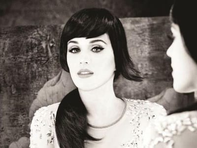 Katy Perry com visual clássico e natural em novas fotos - TVI