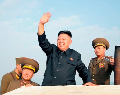 Kim Jong-un lamenta a morte de Fidel, um "verdadeiro líder do povo" - TVI