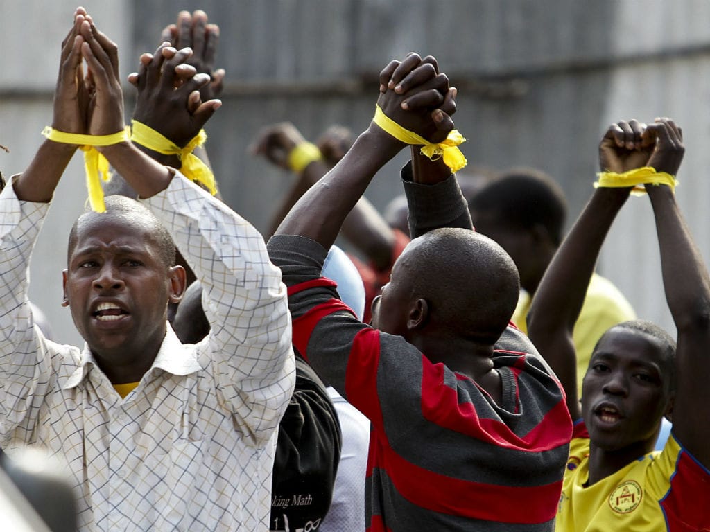Angola: polícia impede manifestação e detém seis pessoas (LUSA)