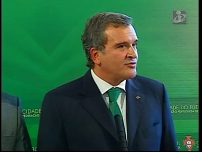 Relvas apoia candidatura de Menezes - TVI