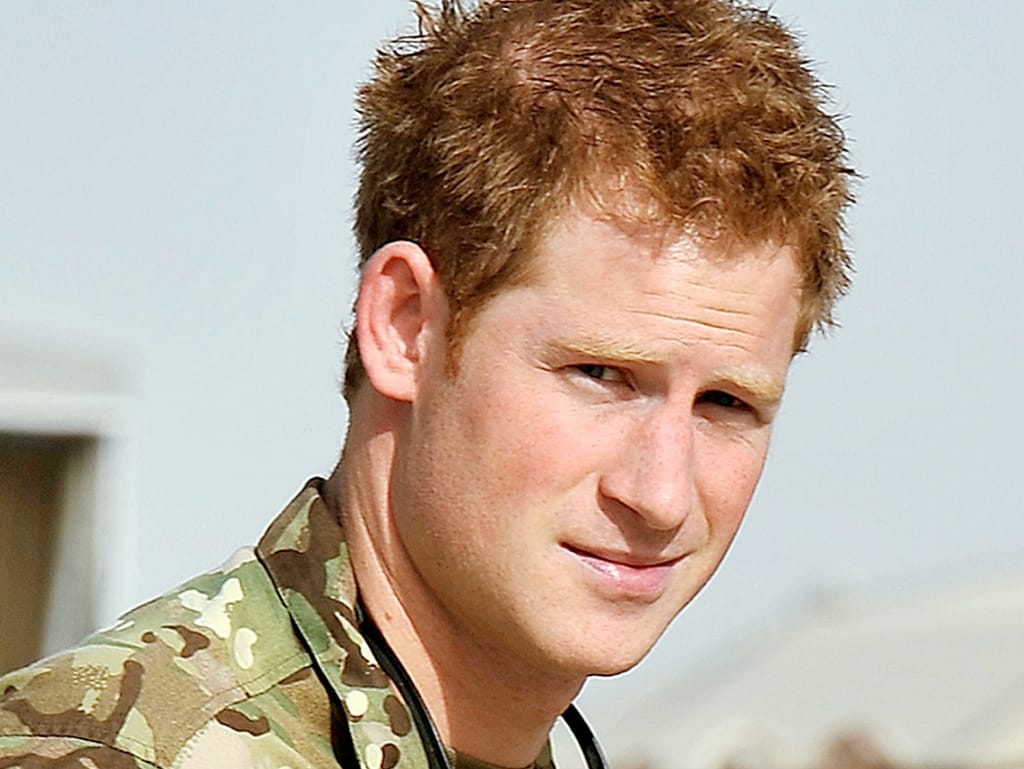 Príncipe Harry parte para o Afeganistão (Reuters)