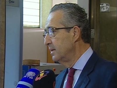 Ribeiro e Castro acusa CDS-PP de não o deixar falar - TVI