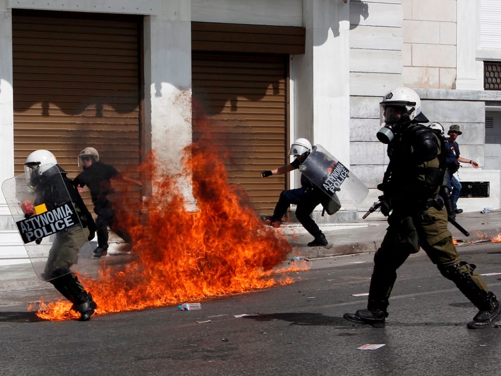 Confrontos em Atenas (Reuters)