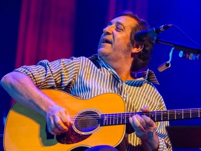 Rui Veloso assinala 35 anos de carreira com concerto em Lisboa - TVI