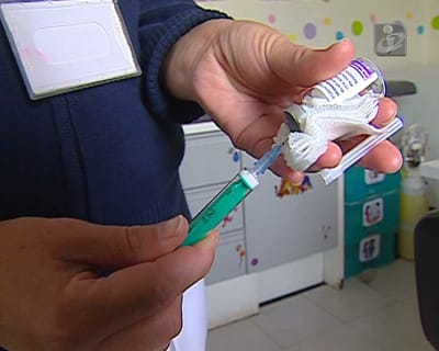 Gripe: pelo menos 666 mil idosos vacinados - TVI