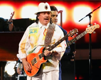 Carlos Santana desmaia em palco durante concerto - TVI
