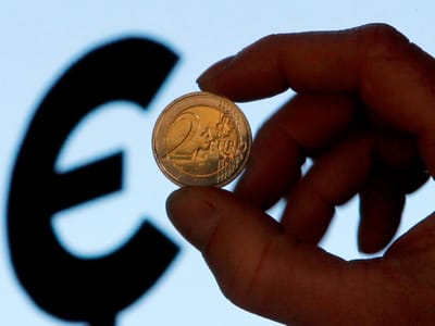 Fundo europeu emite dívida com vencimento a um ano - TVI