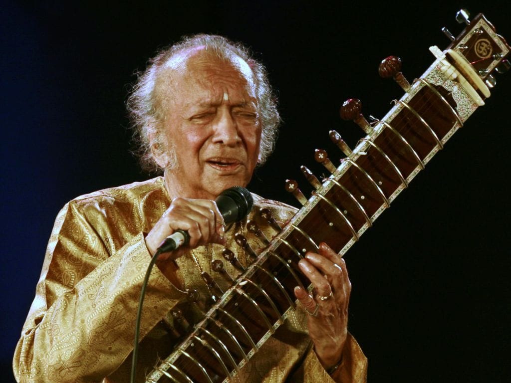 Morreu o músico indiano Ravi Shankar (Jayanta Shaw / Reuters)