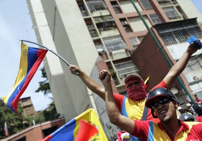 Venezuela: portugueses refletem a polarização no país - TVI