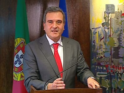 Miguel Relvas abandona Governo - TVI