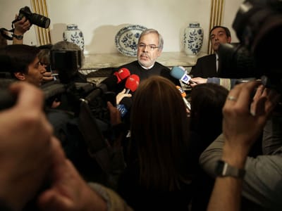 Sousa Ribeiro termina mandato à frente do Tribunal Constitucional - TVI