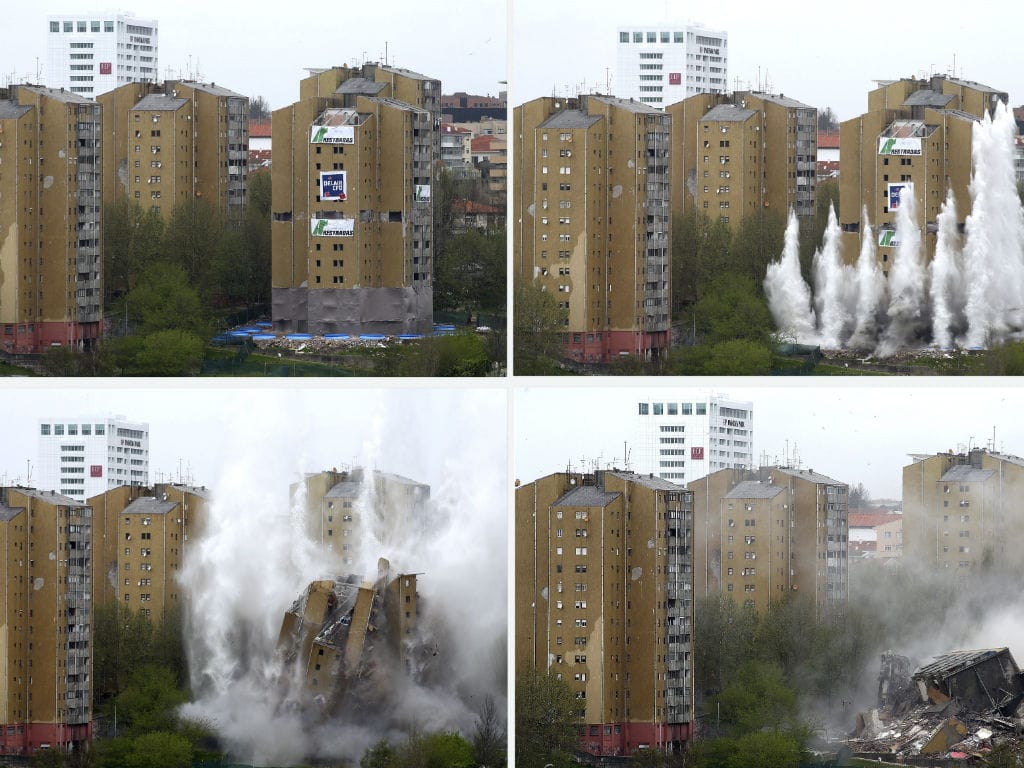 Implosão da Torre 4 do Aleixo (Lusa/José Coelho)