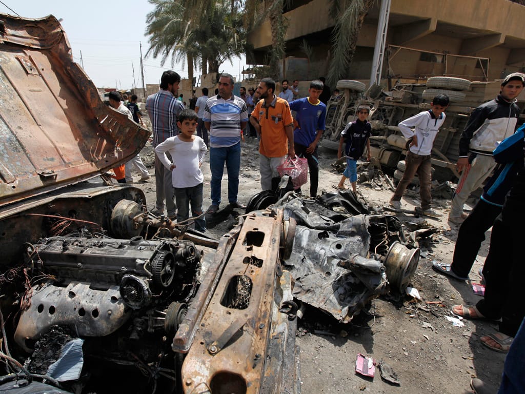 Vários atentados fazem mais de 30 mortos e 200 feridos no Iraque (Reuters)