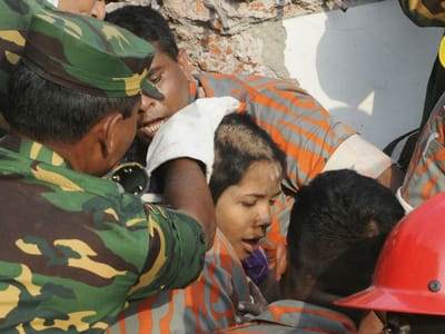 Bangladesh: mulher encontrada viva entre escombros de 17 dias - TVI