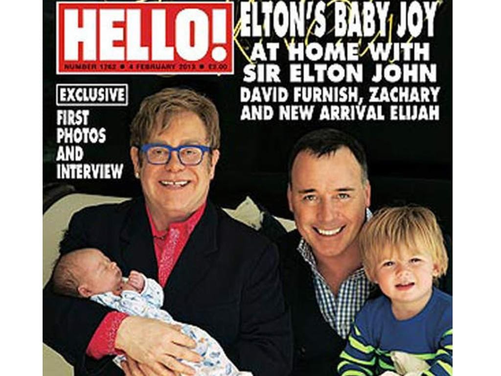 Elton John quando apresentou o segundo filho