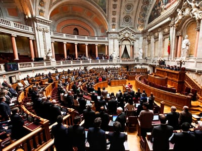 Votação final do Orçamento Retificativo marcada para dia 19 - TVI