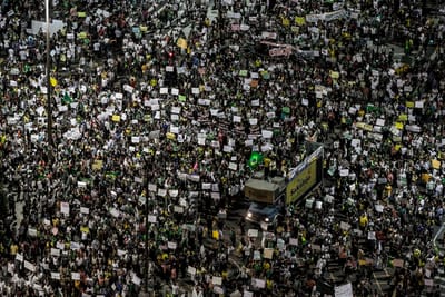 Brasil: movimento suspende manifestações devido a violência - TVI