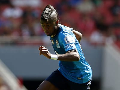 FC Porto: «Kelvin está de regresso, para ficar» - TVI